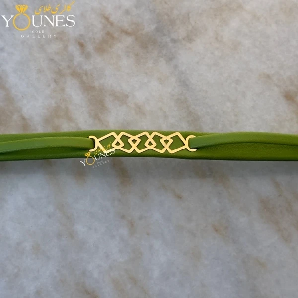 دستبند طلا زنانه چرم مربعی